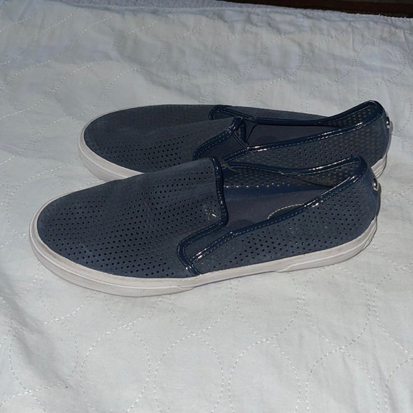 Michael  Kors brett perforated slip sneakers navy - Picture 4 of 7